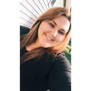 Meet your Posher, Janelle